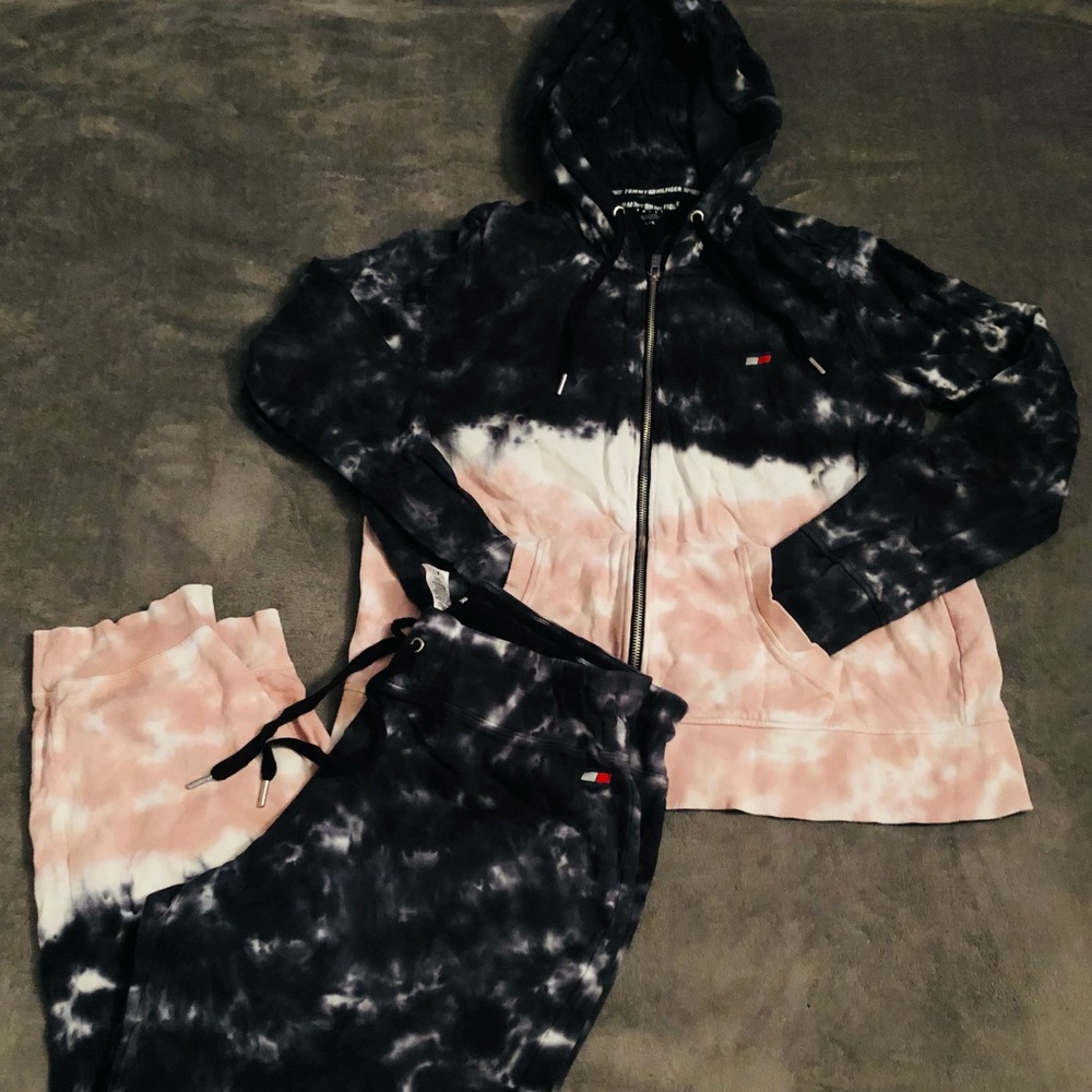 Tommy Hilfiger Tie-Dye Set